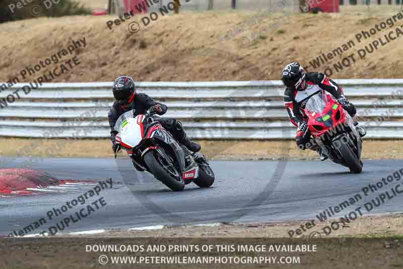 enduro digital images;event digital images;eventdigitalimages;no limits trackdays;peter wileman photography;racing digital images;snetterton;snetterton no limits trackday;snetterton photographs;snetterton trackday photographs;trackday digital images;trackday photos